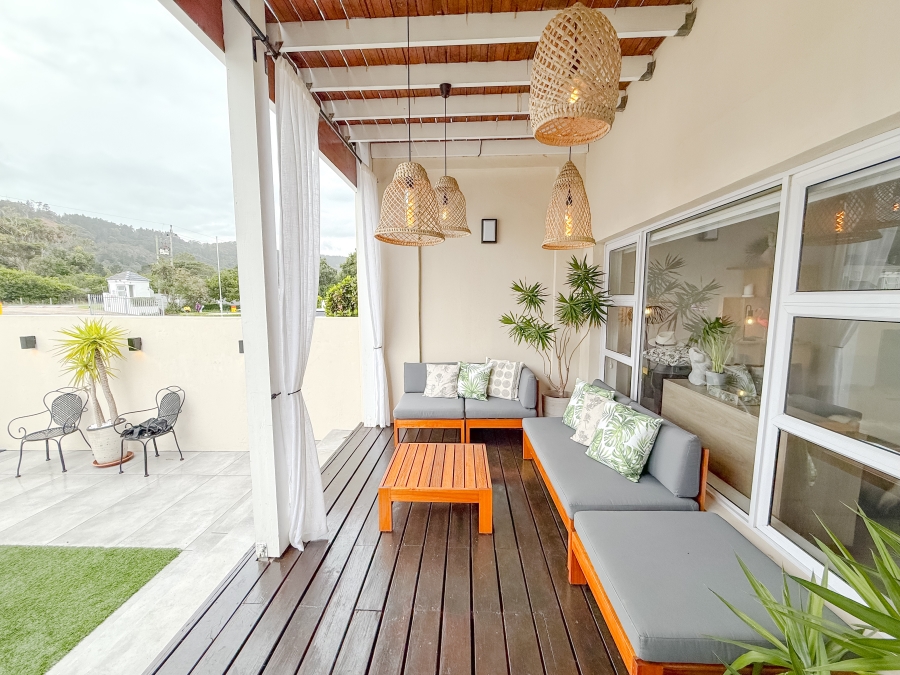 To Let 2 Bedroom Property for Rent in Keurboomstrand Western Cape